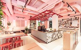 意识酒店